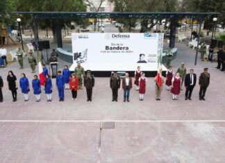 Conmemoración en el Día de la Bandera