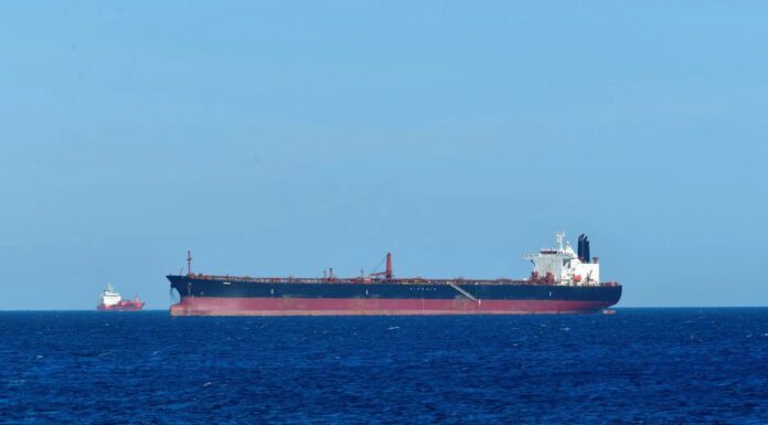 EU captura petrolero en el océano Índico tras burlar bloqueo impuesto por Trump