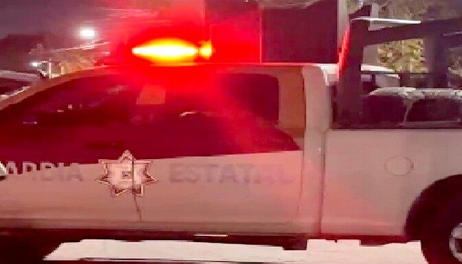 Otra “correteada” dejo daños materiales en unidades