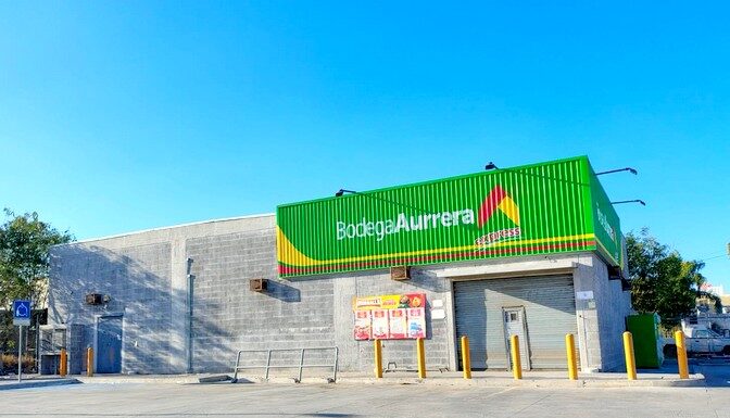 Tiendas comerciales y departamentales cerraron por miedo y terror a bloqueos