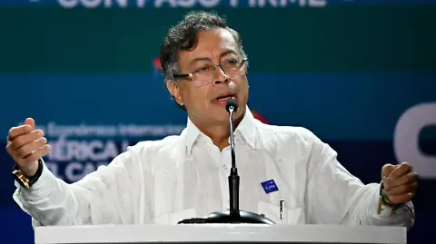 Petro reanuda diálogo con el Clan del Golfo, suspendido tras acuerdo con Trump