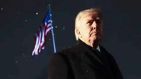 Trump amenaza con bloquear puente entre EU y Canadá por tensiones económicas