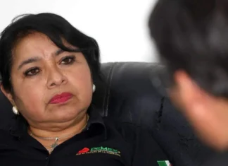 Carmen de Dios Patraca busca la dirigencia del STPRM; acusa “secuestro” sindical en PEMEX