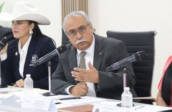 Comparece secretario de Desarrollo Rural estatal ante Congreso