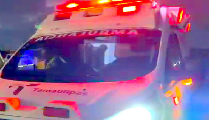 Accidente vía deja un lesionado y daños materiales