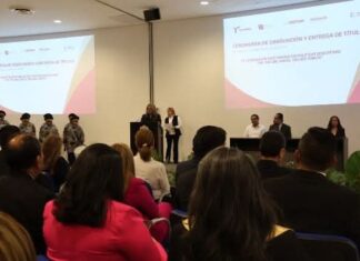 Gradúan a doctores en políticas educativas en Tamaulipas