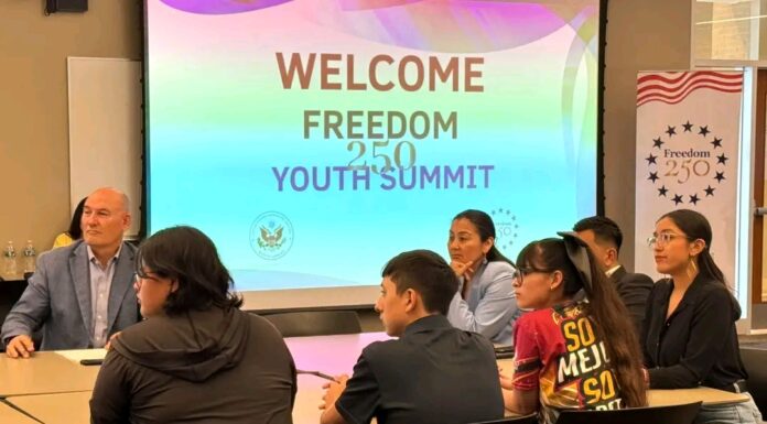 Jóvenes de Tamaulipas participan en la Cumbre Juvenil Freedom 250 en TAMIU