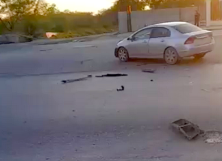Accidente vial deja daños en parque Industrial de Maquiladoras