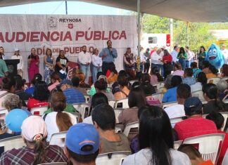 Ciudadanos de Riveras del Carmen se benefician con programas sociales en Audiencia Pública