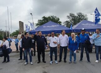 Panistas se hicieron presentes en magno desfile del día del trabajo