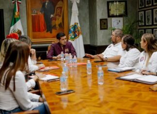 Refrenda Beto Granados apoyo a la Liga Villa del Refugio y a las familias de los pequeños deportistas