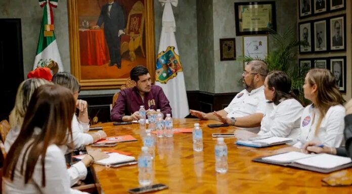 Refrenda Beto Granados apoyo a la Liga Villa del Refugio y a las familias de los pequeños deportistas