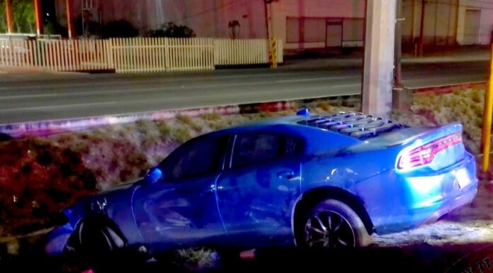 Accidente vial deja cuantiosos daños materiales