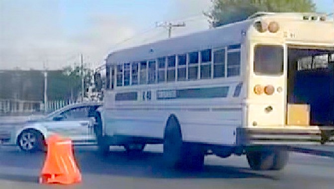Se impactan en carretera Río Bravo-Reynosa dejando caos vial (1)