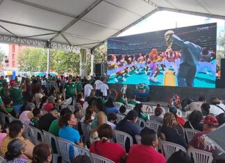 Vibrante debut mundialista cientos de reynosenses celebran el triunfo de México en la Plaza Principal