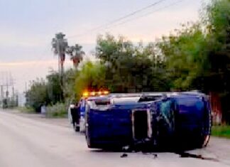 Vuelca unidad en carretera Río Bravo-Reynosa dejando daños materiales