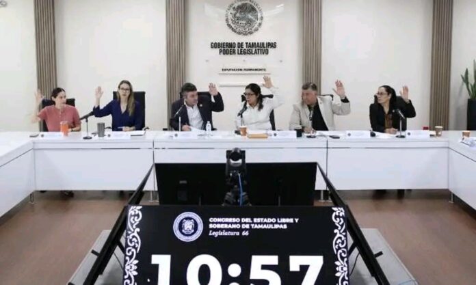 1790124526004
