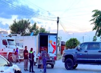 Chocan unidades y dejan daños materiales en apartada colonia