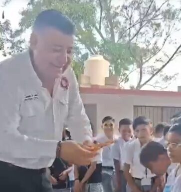 Crónica de la miseria: Dos lápices y una sonrisa