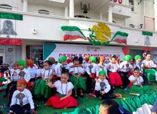 Realizan desfile cívico y militar con motivo del día de la Independencia