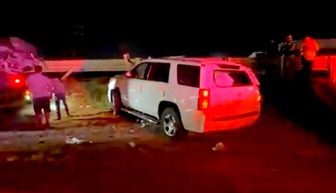 Aparatoso accidente deja lesionados y daños materiales