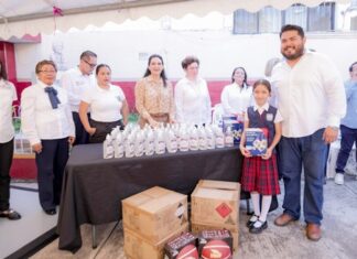 Mónica Villarreal, impulsa mejoras y mantenimiento en escuelas de Tampico