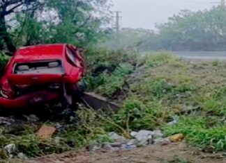 Se sale del camino unidad y deja daños en carretera Río Bravo-Reynosa